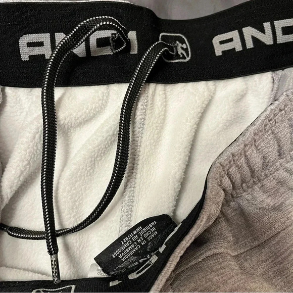 And1 gray drawstring sweatpants men's size small in EUC - Picture 11 of 11